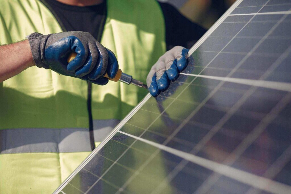reparacion de una placa solar
